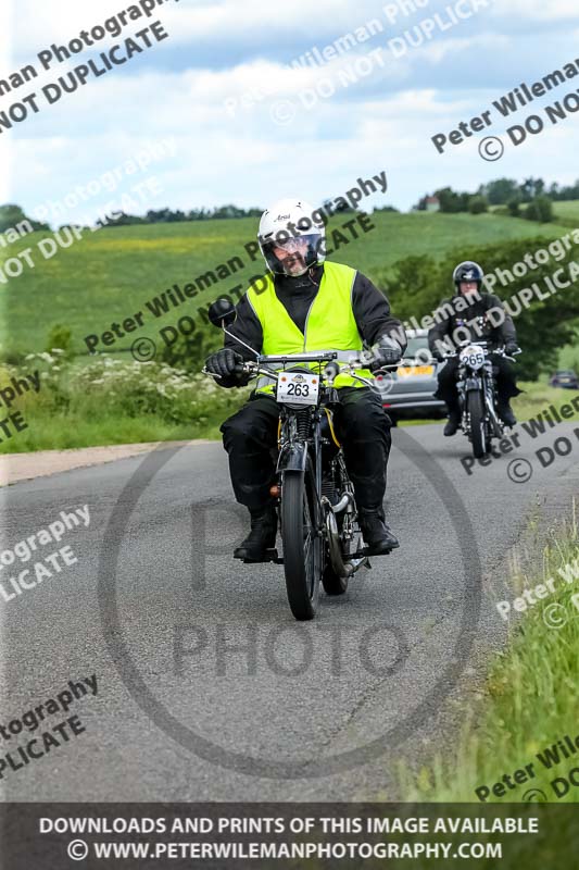 Vintage motorcycle club;eventdigitalimages;no limits trackdays;peter wileman photography;vintage motocycles;vmcc banbury run photographs